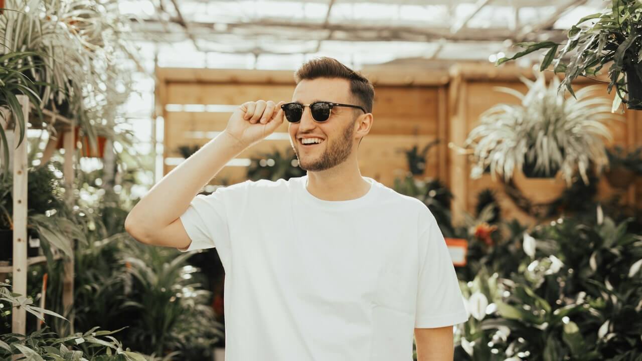 man-white-shirt-and-sunglasses